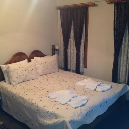 Kalispera Guest house