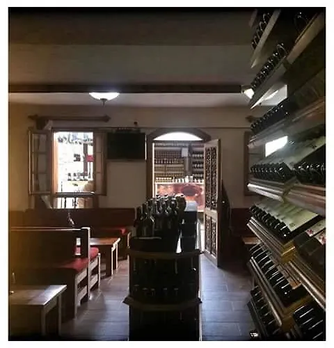 Kalispera Pensión *